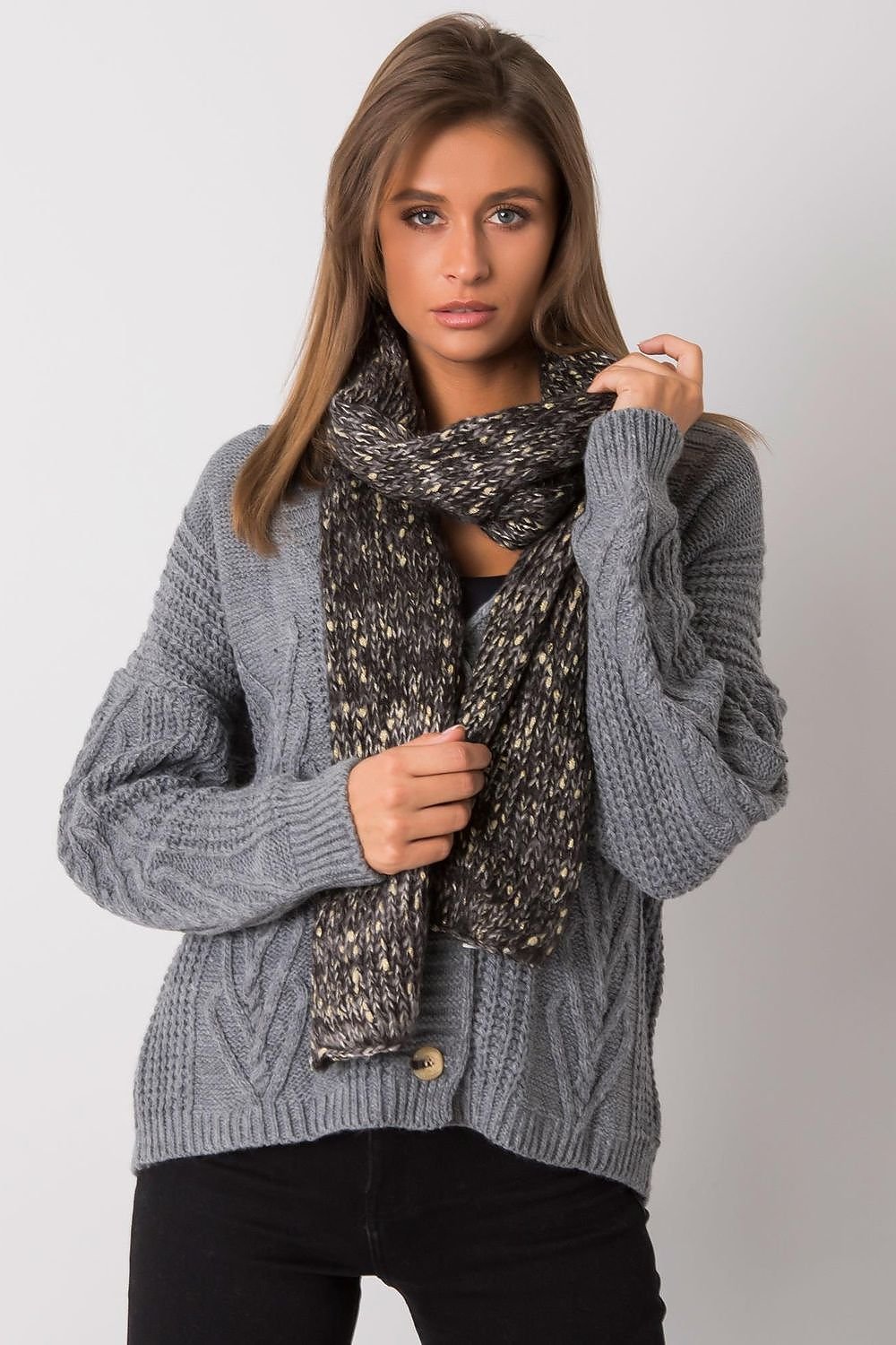  Shawl model 161164 AT 