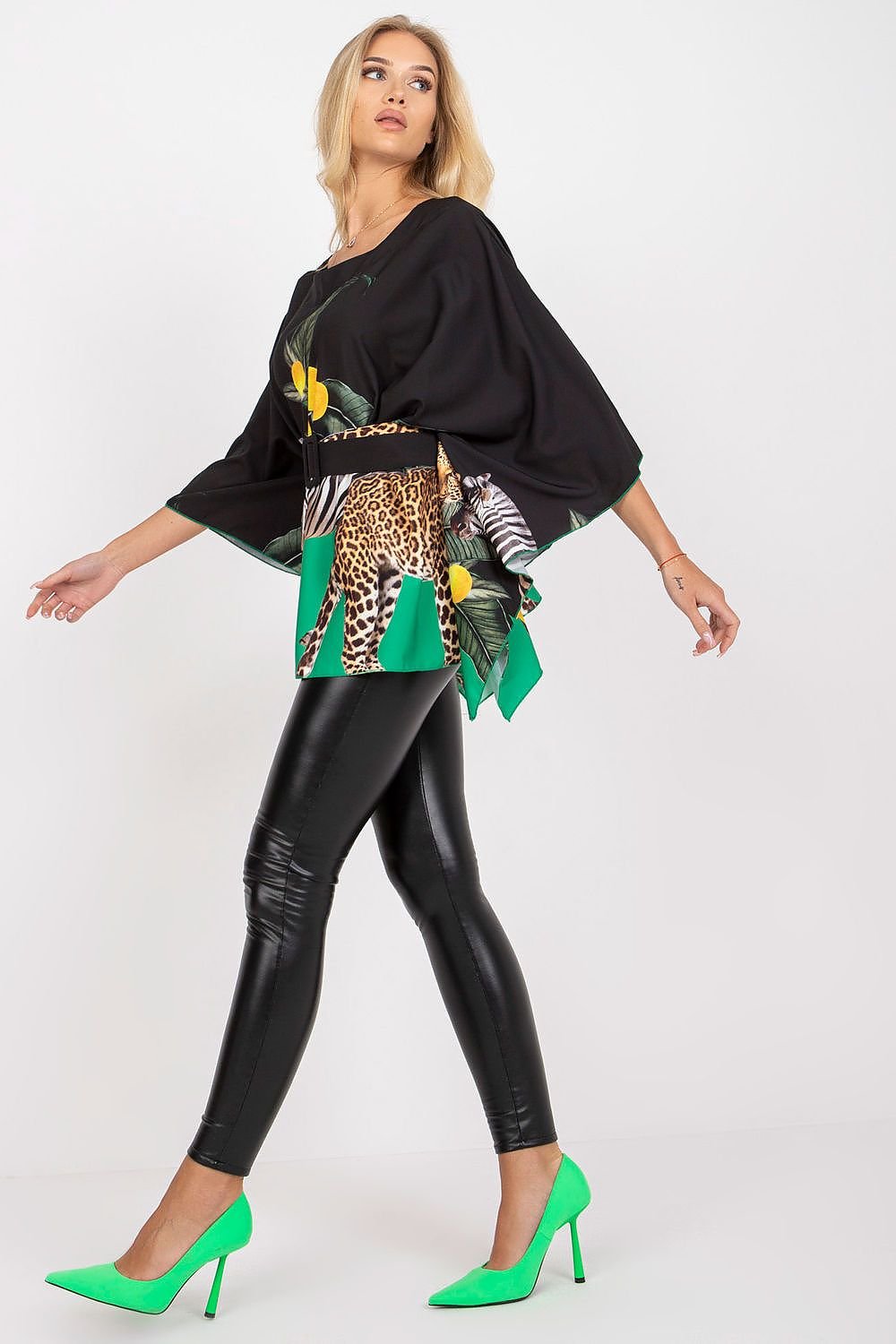 Blouse model 165419 Italy Moda - Toi ‘n’ Moi Ltd