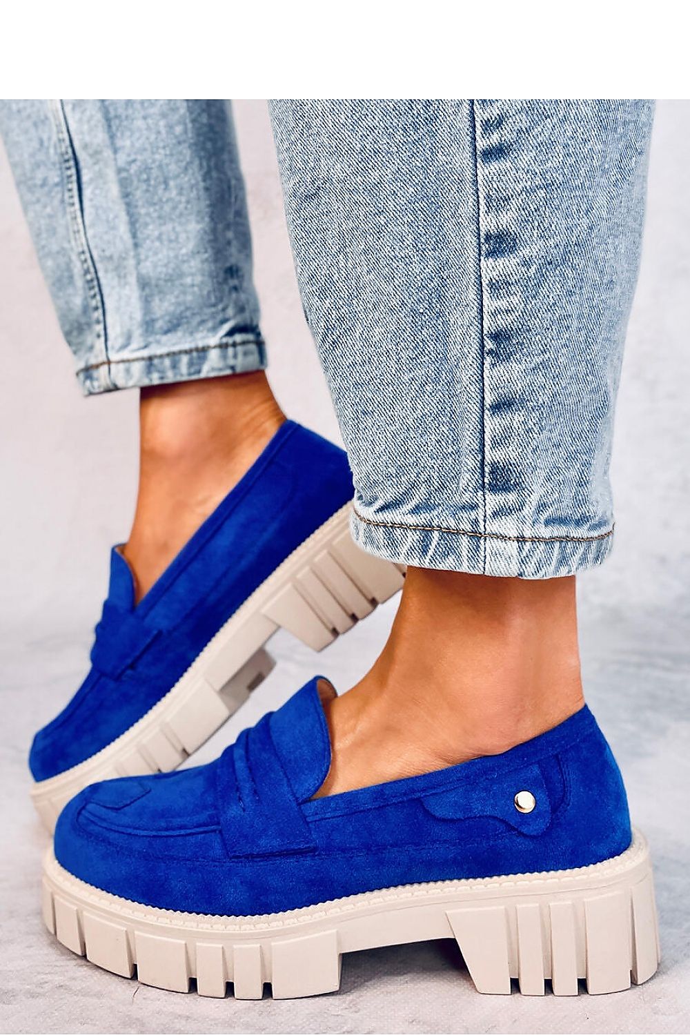  Low Shoes model 179907 Inello 