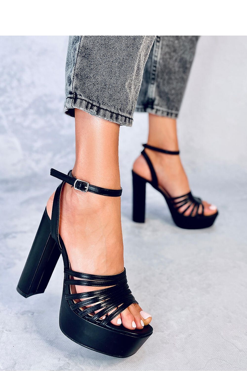  Heel sandals model 181886 Inello 