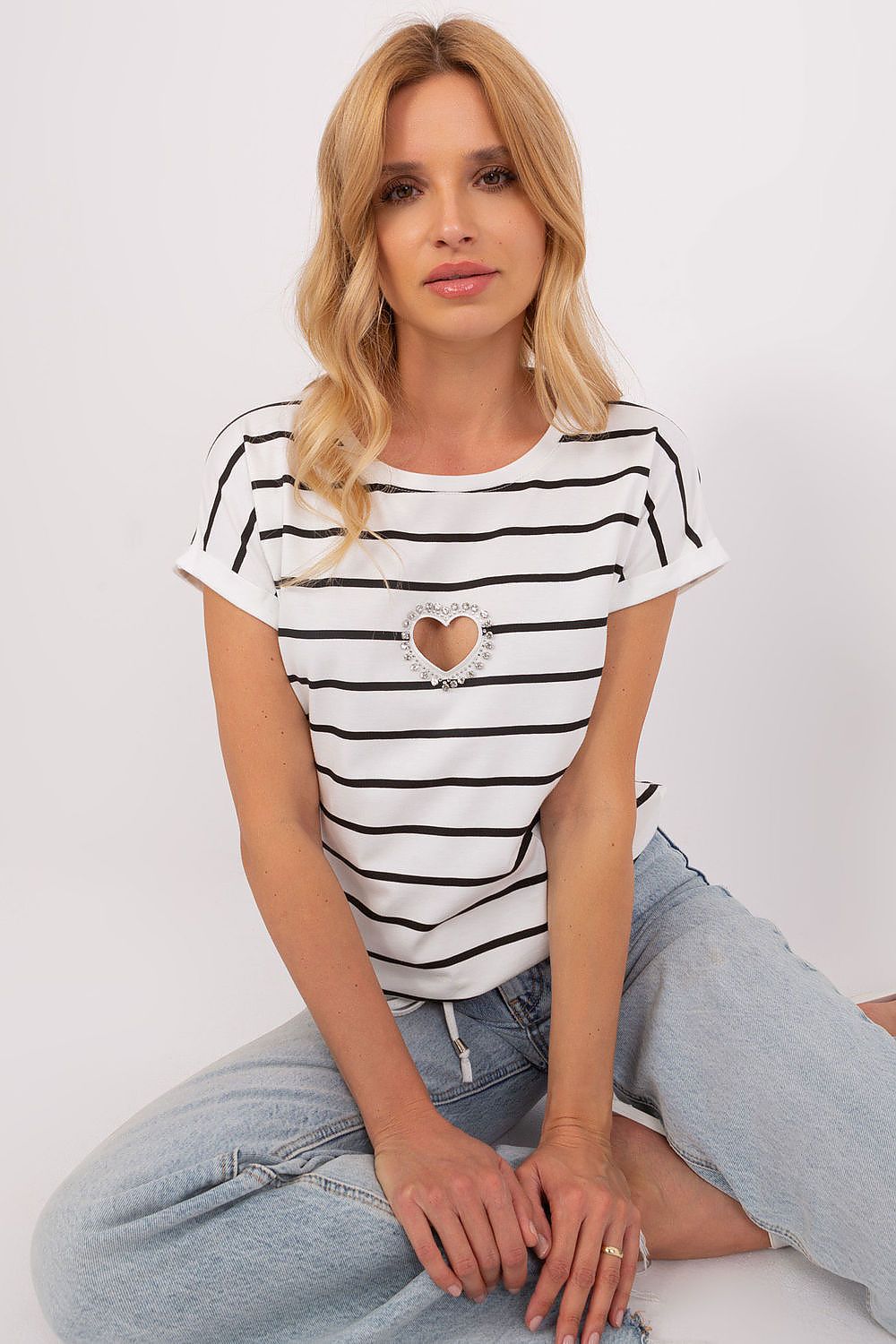 Blouse model 182137 Relevance - Toi ‘n’ Moi Ltd