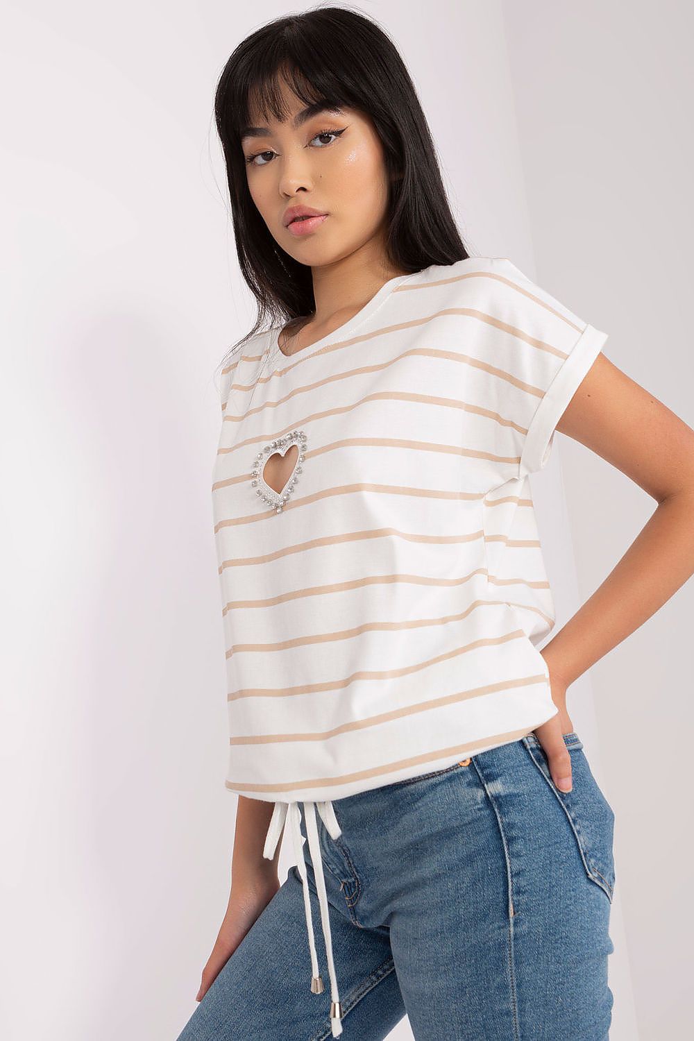 Blouse model 182137 Relevance - Toi ‘n’ Moi Ltd