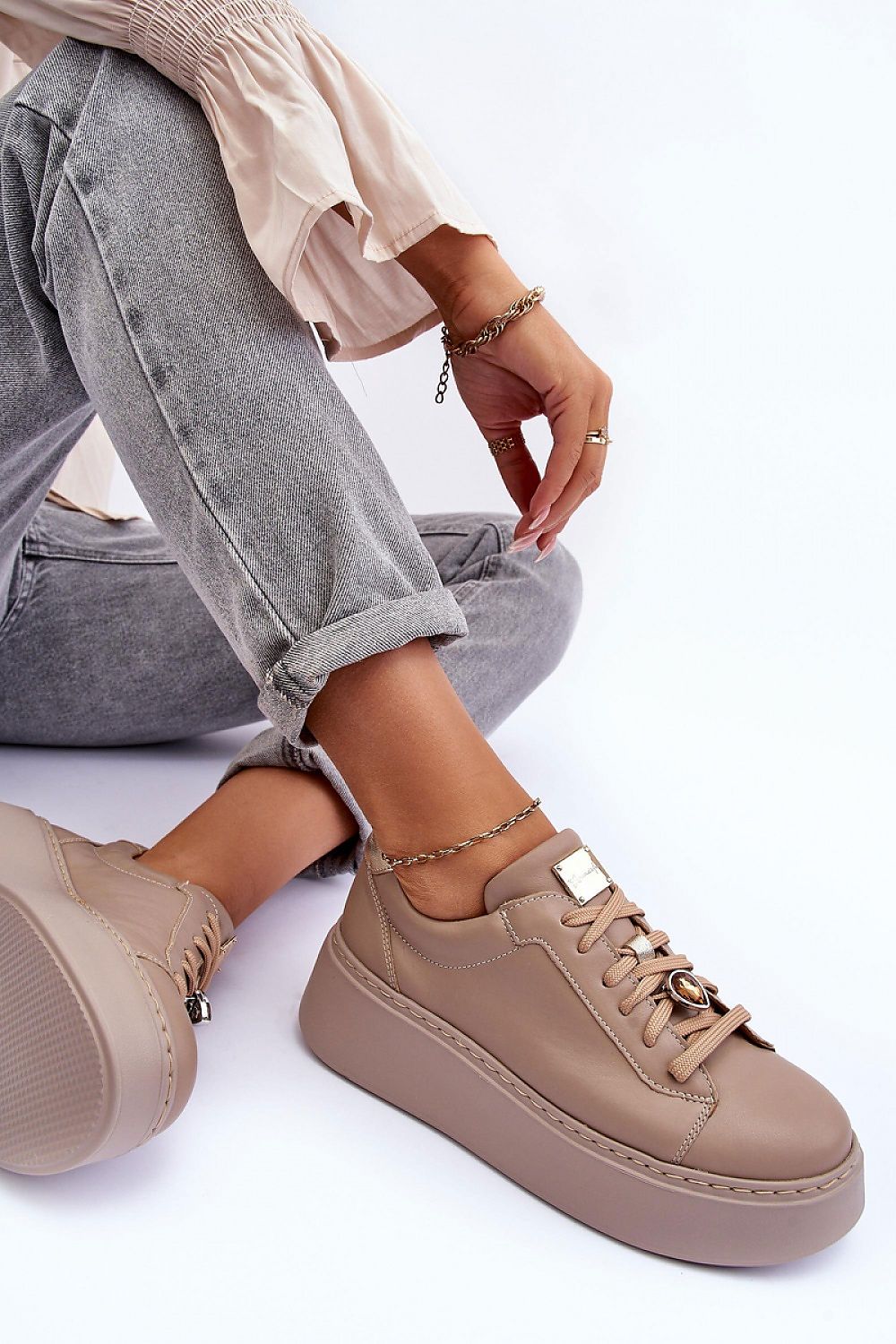  Sport Shoes model 185323 Step in style 