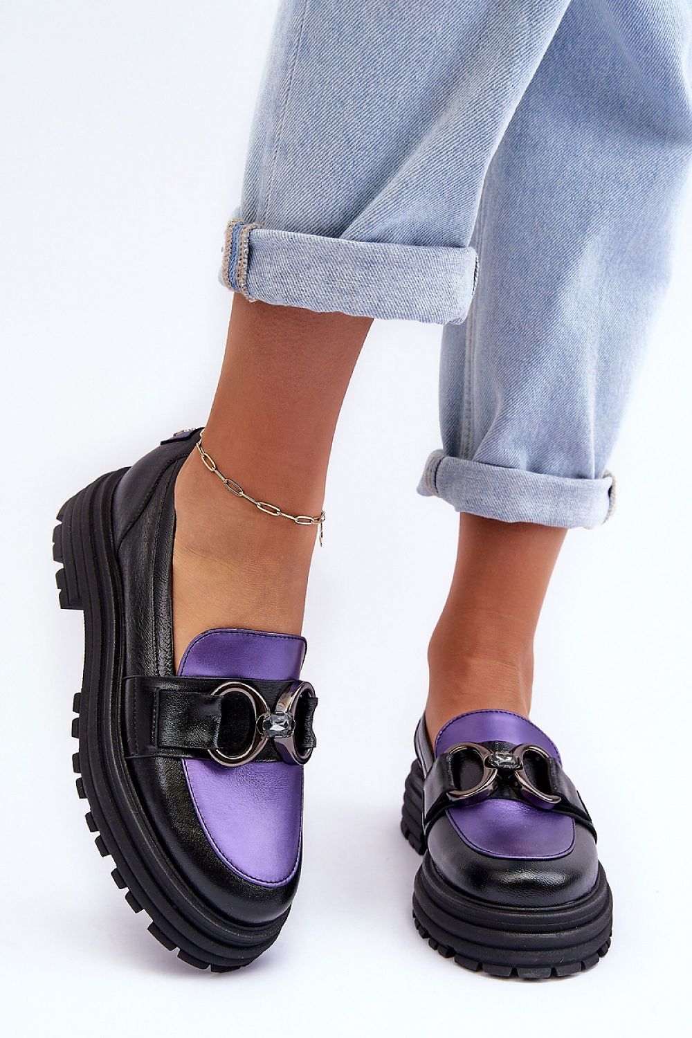  Heeled low shoes model 186460 Step in style 