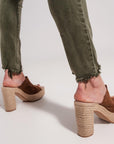 Ripped Skinny Jean in Green